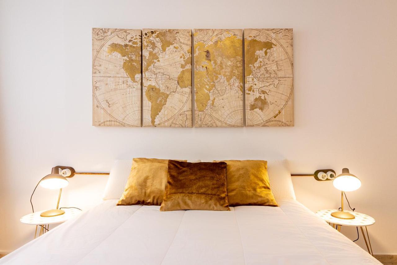 Saenz Suites Gallery By Bossh! Apartments マラガ エクステリア 写真