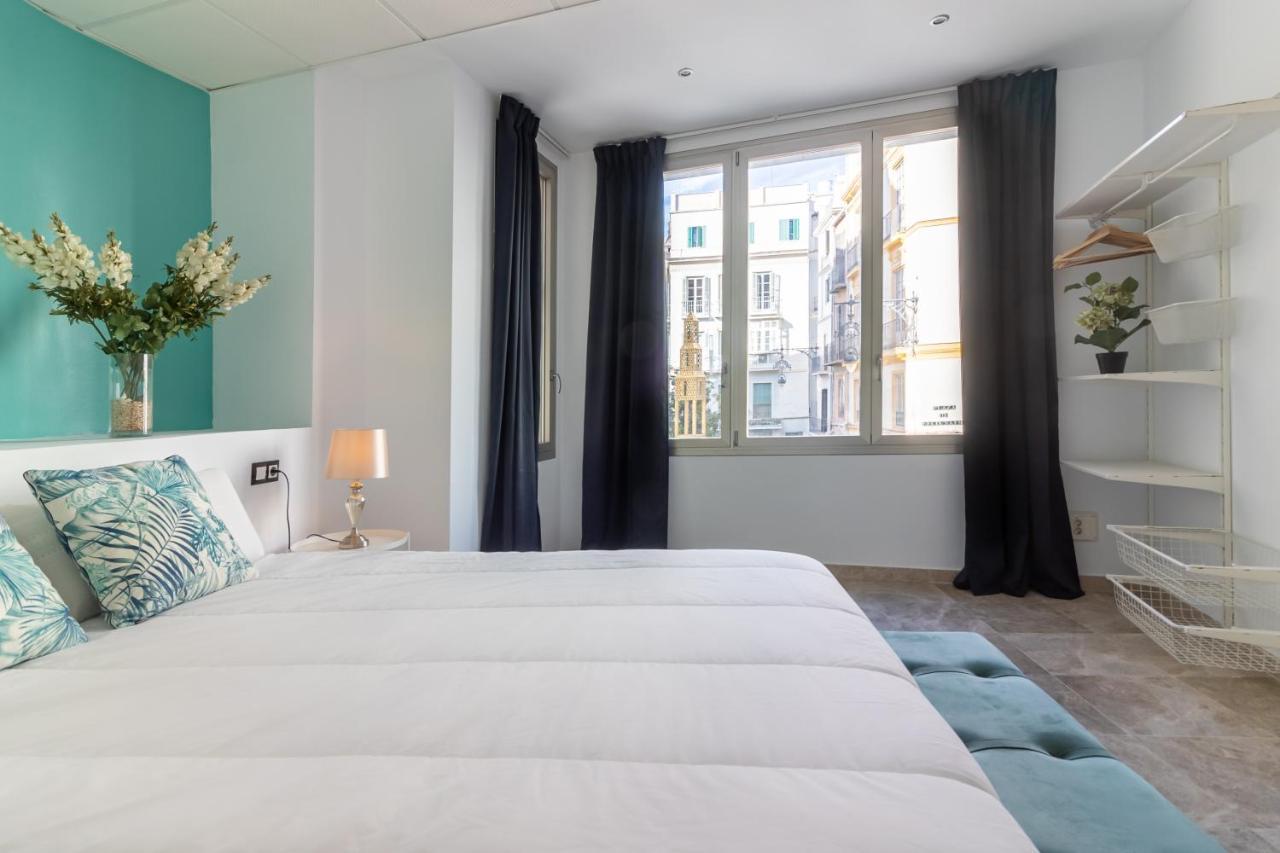 Saenz Suites Gallery By Bossh! Apartments マラガ エクステリア 写真