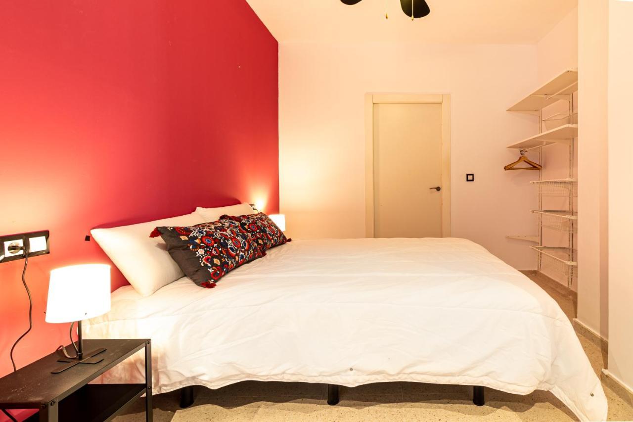 Saenz Suites Gallery By Bossh! Apartments マラガ エクステリア 写真