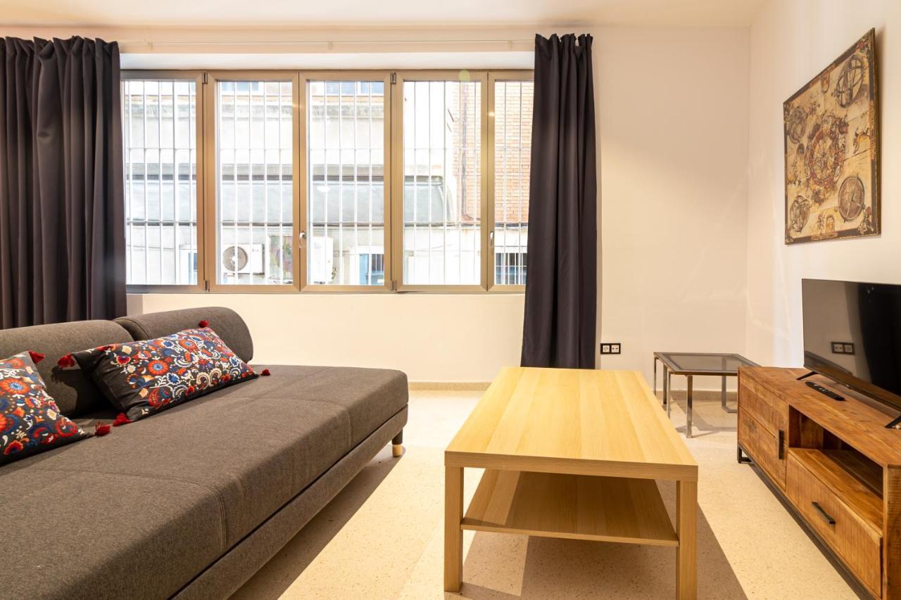 Saenz Suites Gallery By Bossh! Apartments マラガ エクステリア 写真