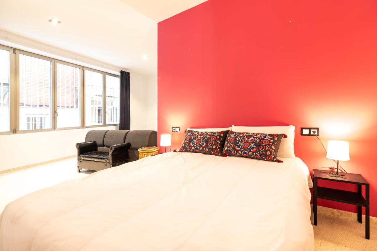 Saenz Suites Gallery By Bossh! Apartments マラガ エクステリア 写真