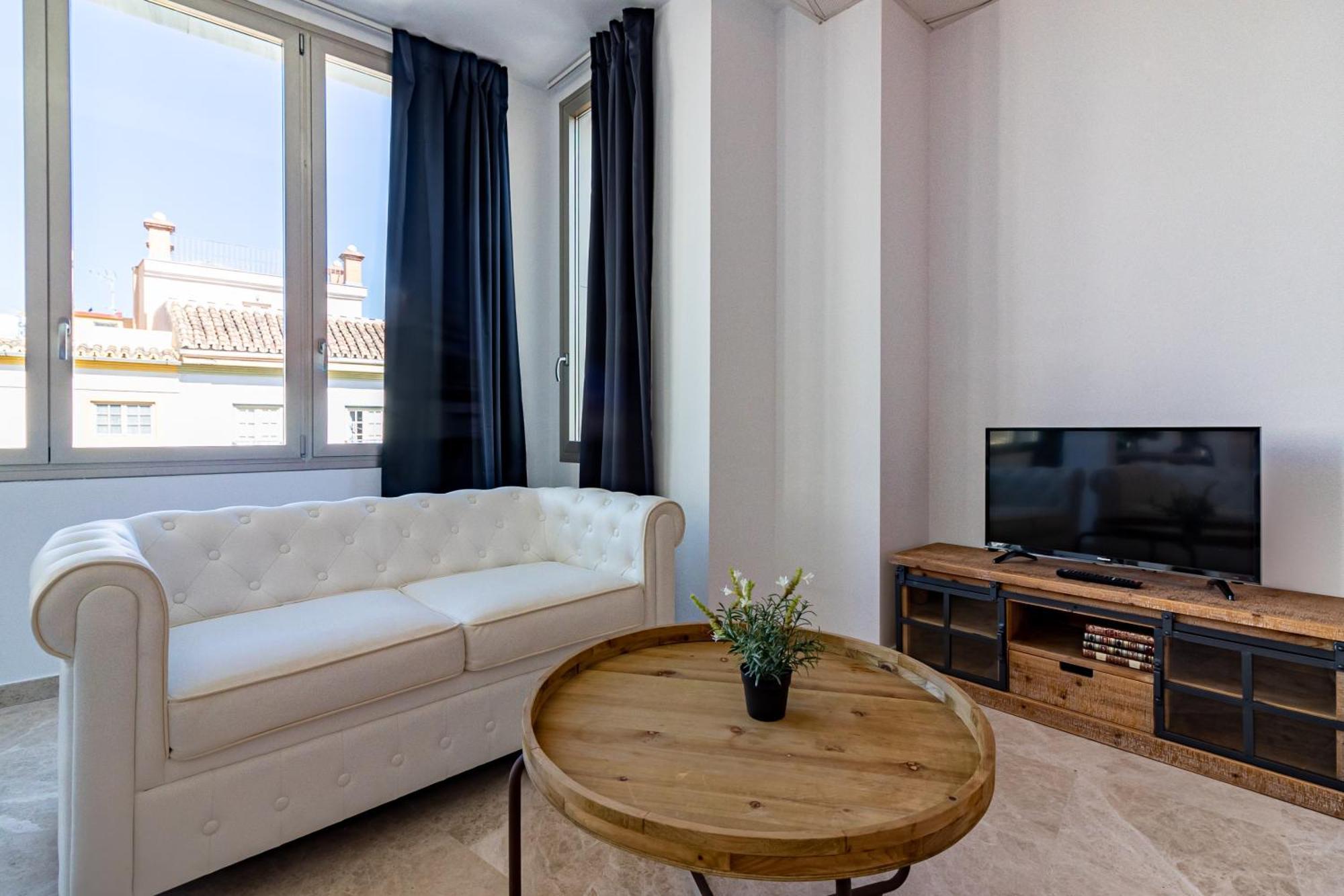 Saenz Suites Gallery By Bossh! Apartments マラガ 部屋 写真